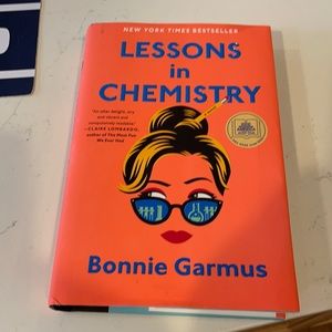 Lessons in Chemistry book by Bonnie Garmus